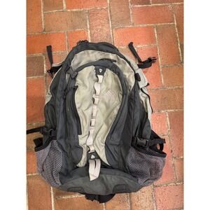 Kelty Redwing 2650 Hiking Backpack Gray Black Internal Frame Travel Daypack